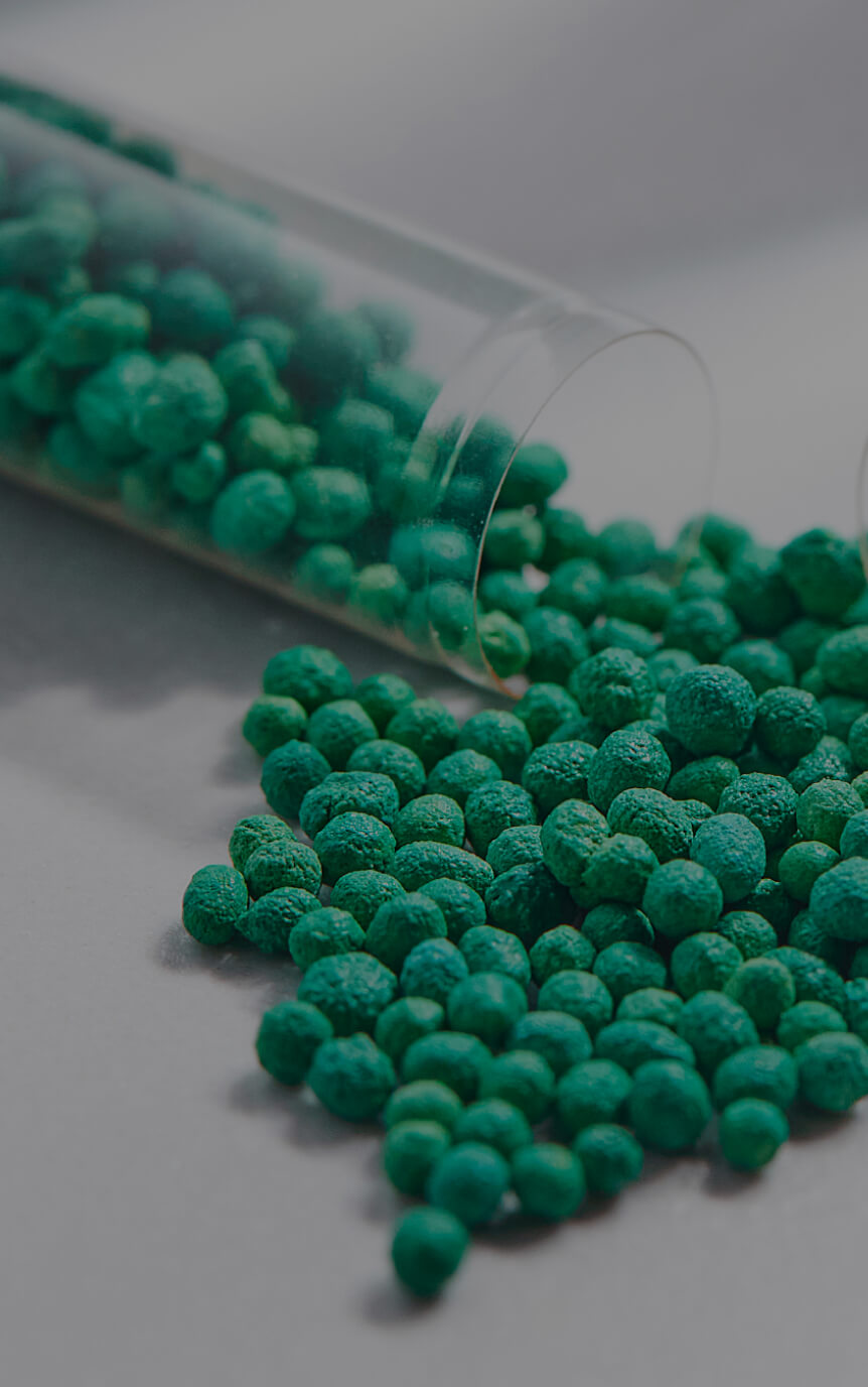 An image of two supplement bottles